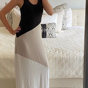 Maxi dress bundle x 2